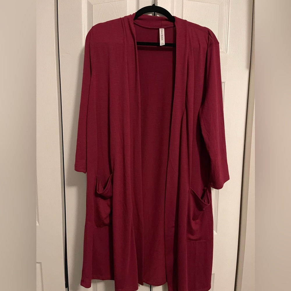 Women’s lightweight cardigan